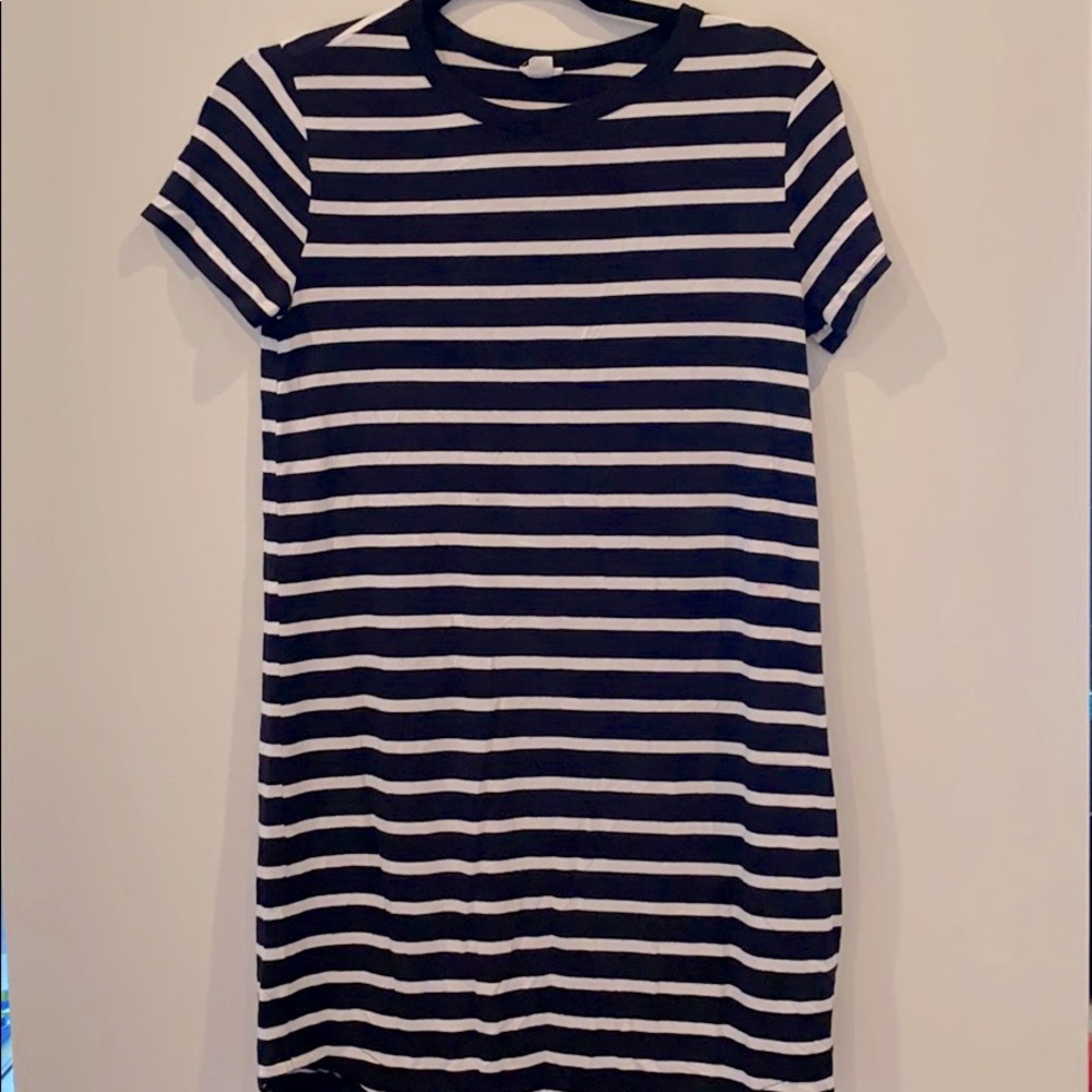 T-shirt dress
